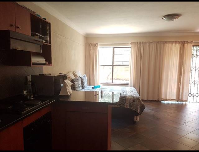 1 BEDROOM APARTMENT FOR SALE IN HATFIELD